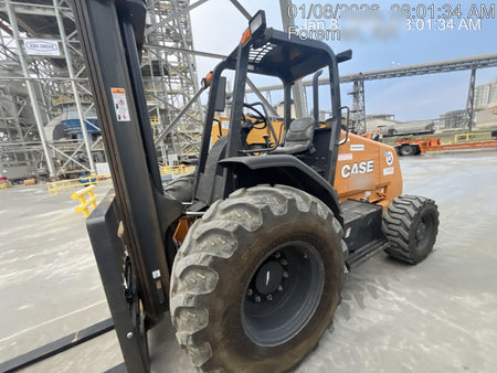 2021 CASE 588H