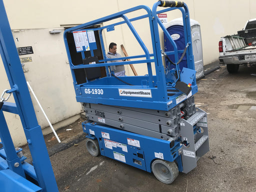 2019 Genie GS-1930 Fixed Rails with Chain Entry