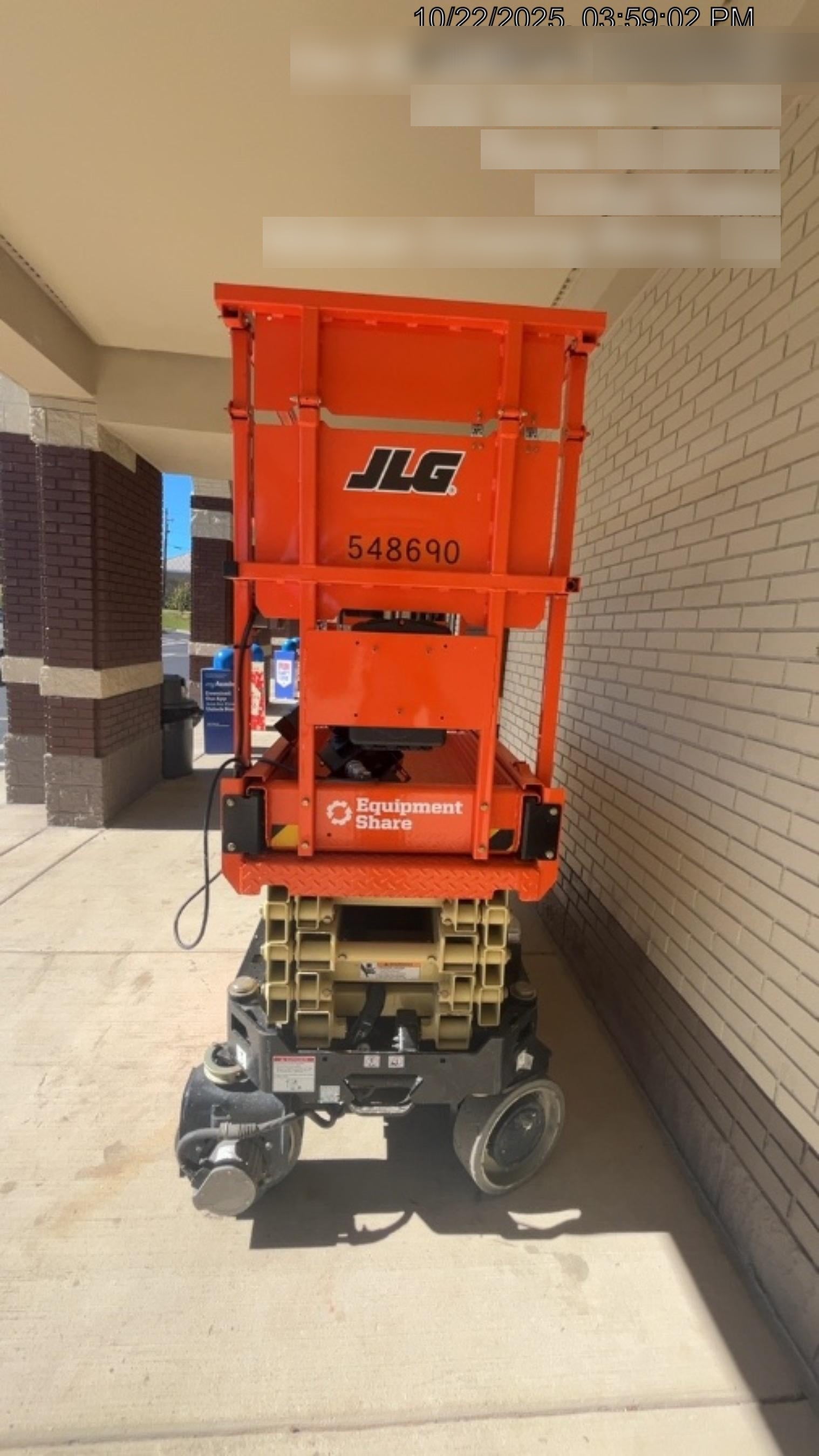2025 JLG ES1932