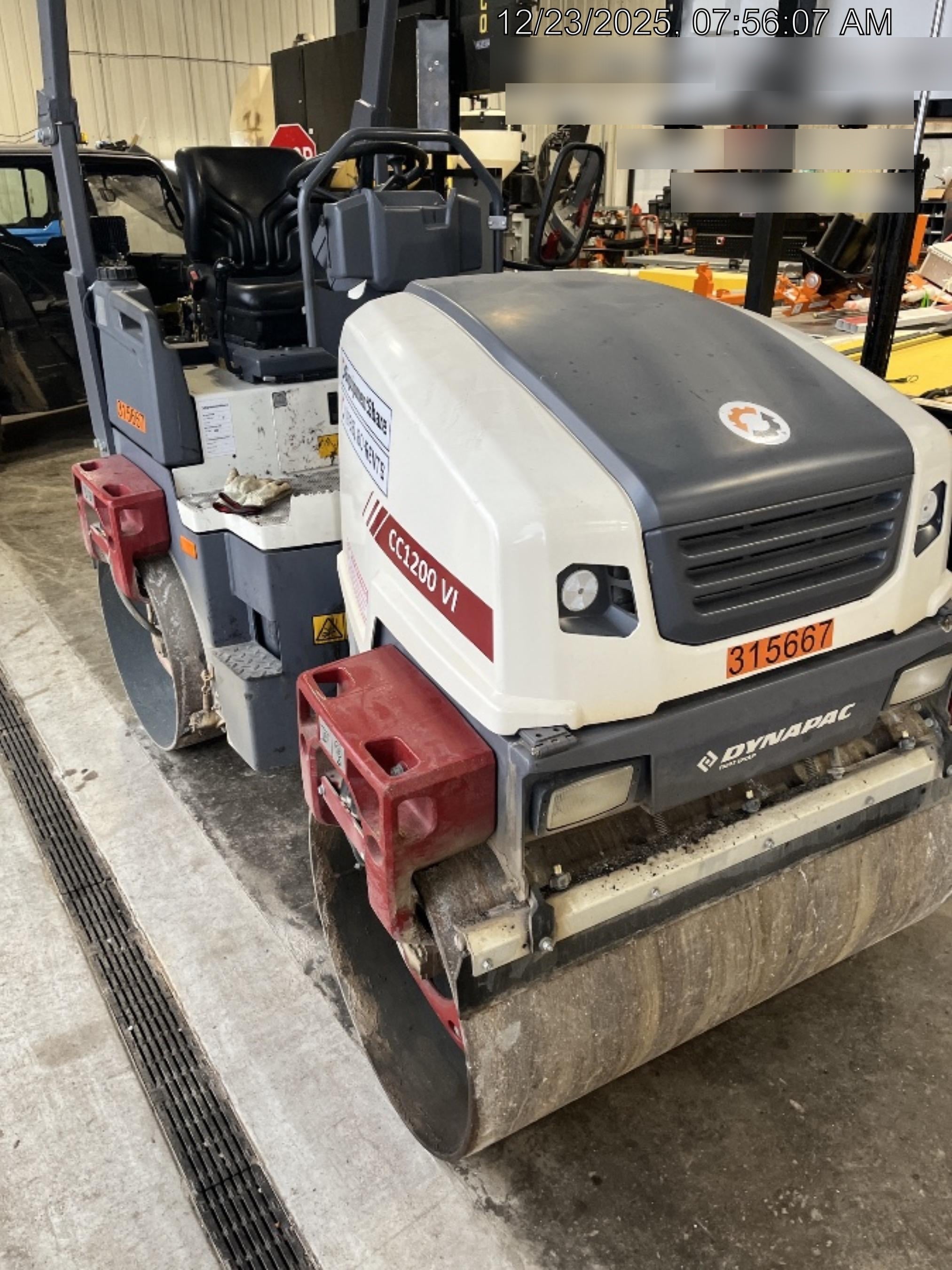 2023 DYNAPAC CC1200