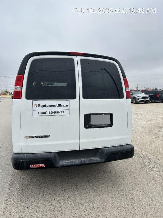 2023 CHEVROLET Express Van - Rental