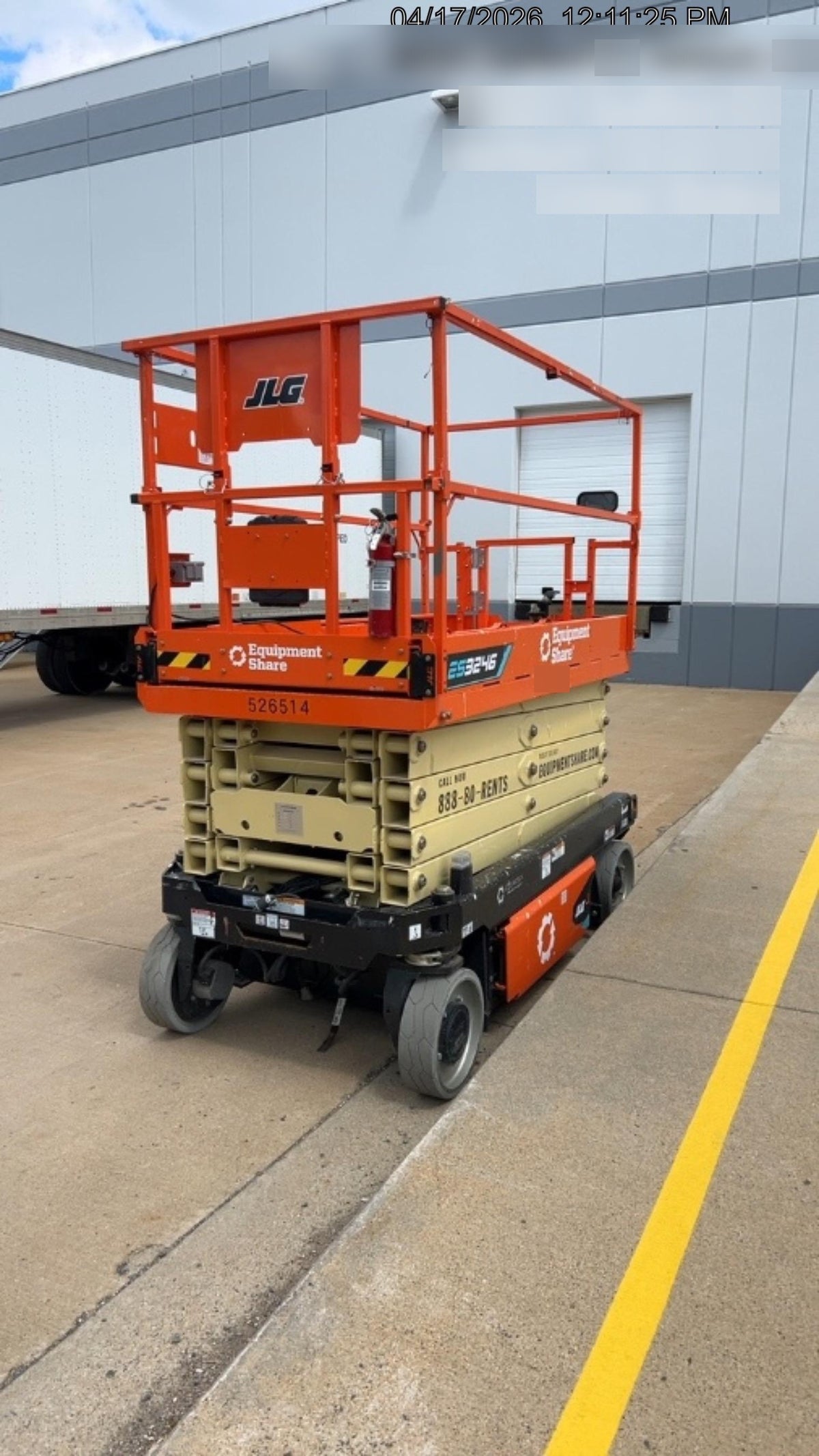 2025 JLG ES3246