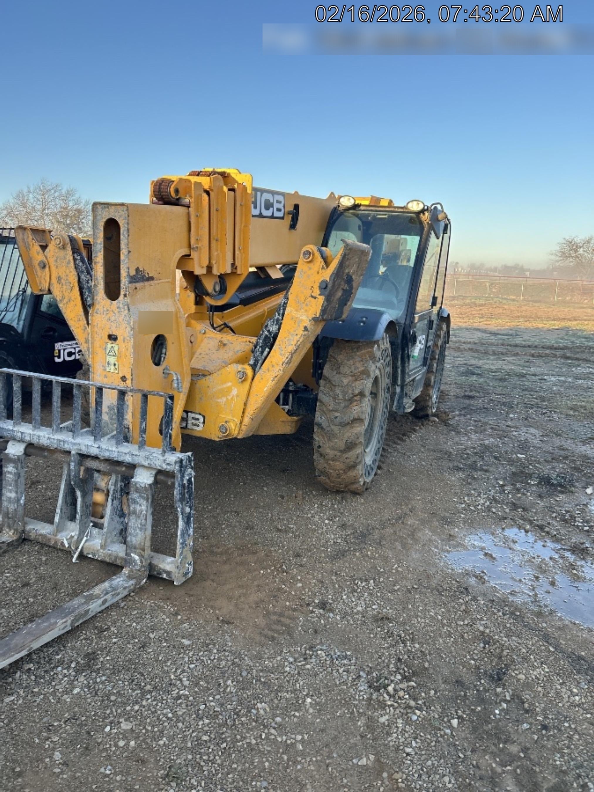 2019 JCB 510-56