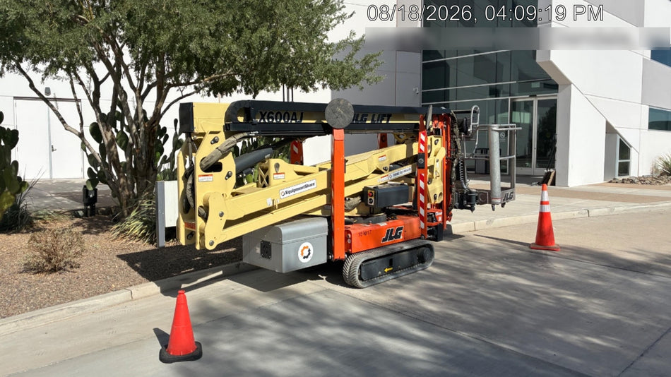 2021 JLG X600AJ