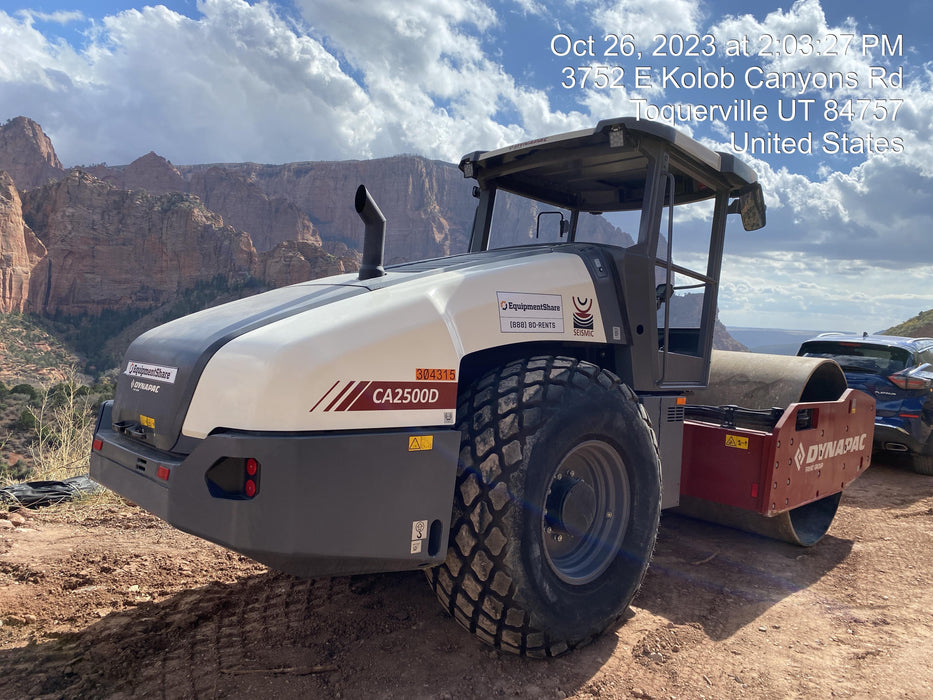 2023 DYNAPAC CA2500D