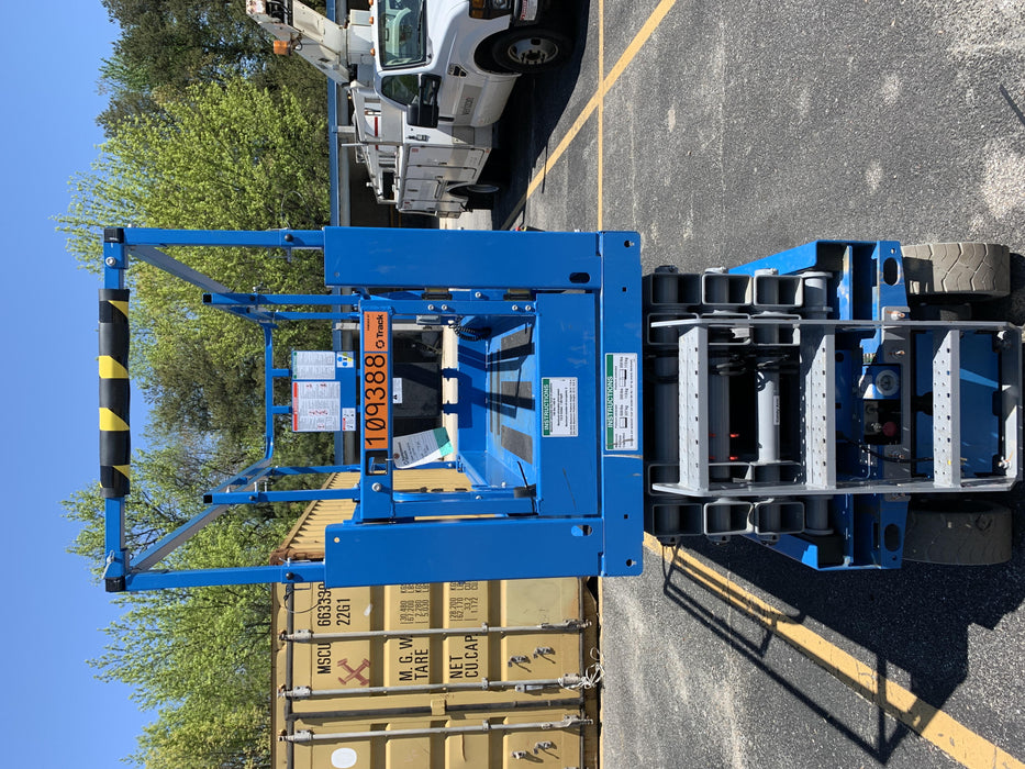 2020 Genie GS-2632 Solid NM Tires, Folding Rails with Half-Height Swing Gate, Beacon