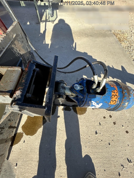 2023 AUGER TORQUE 3300-30