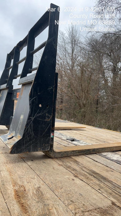 2022 ARROW MATERIAL HANDLING 48" Pallet Forks - Arrow