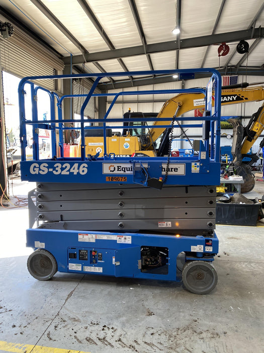 2020 Genie GS-3246 Standard, Folding full height swing gate