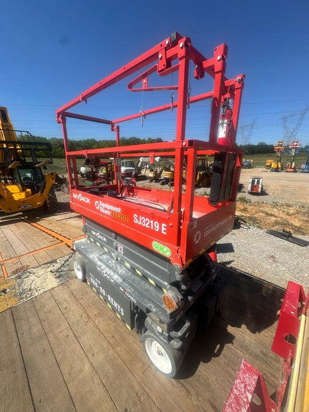 2024 Skyjack SJ3219 Electric Drive, Sld NM Tires, DBcns, RFRails, Power to Platform, T3 + Access Control
