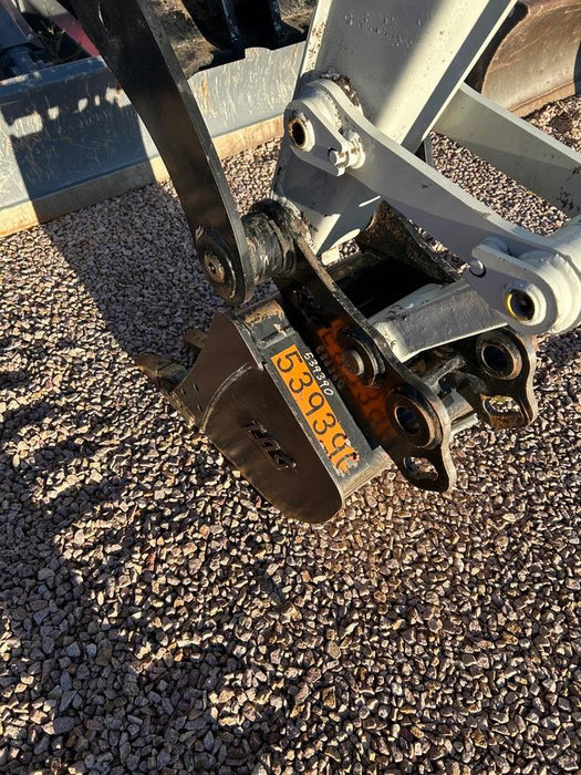 2025 TAKEUCHI 18" HD Bucket - Takeuchi