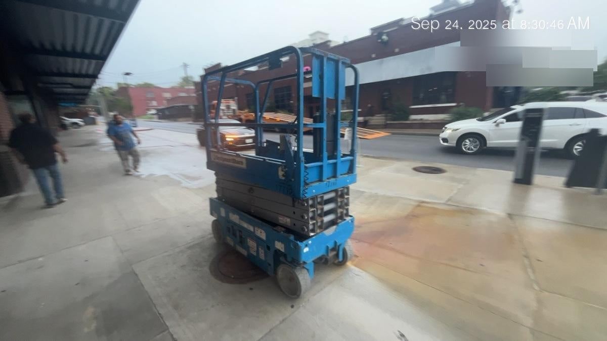 2018 Genie GS-1930 Genie GS-1930 w/Fixed Rail, Chain Entry