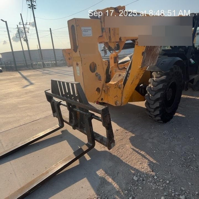 2019 JCB 510-56 Open ROPS, 74 HP, Solid Tires, Worklights, Beacon, Aux Hydraulics, Lifting Eye 72" Carriage/60" Forks