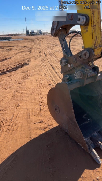 2019 Wacker Neuson ET90 Enclosed Cab, Hybrid Tracks, Long Dipperstick, T4, Hydraulic Thumb w/Manual QC, Buckets: 18/24/36"