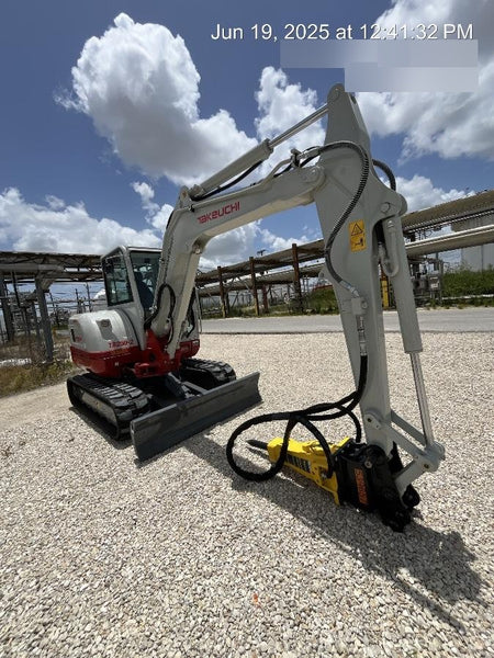 2025 TAKEUCHI TB250-2CR