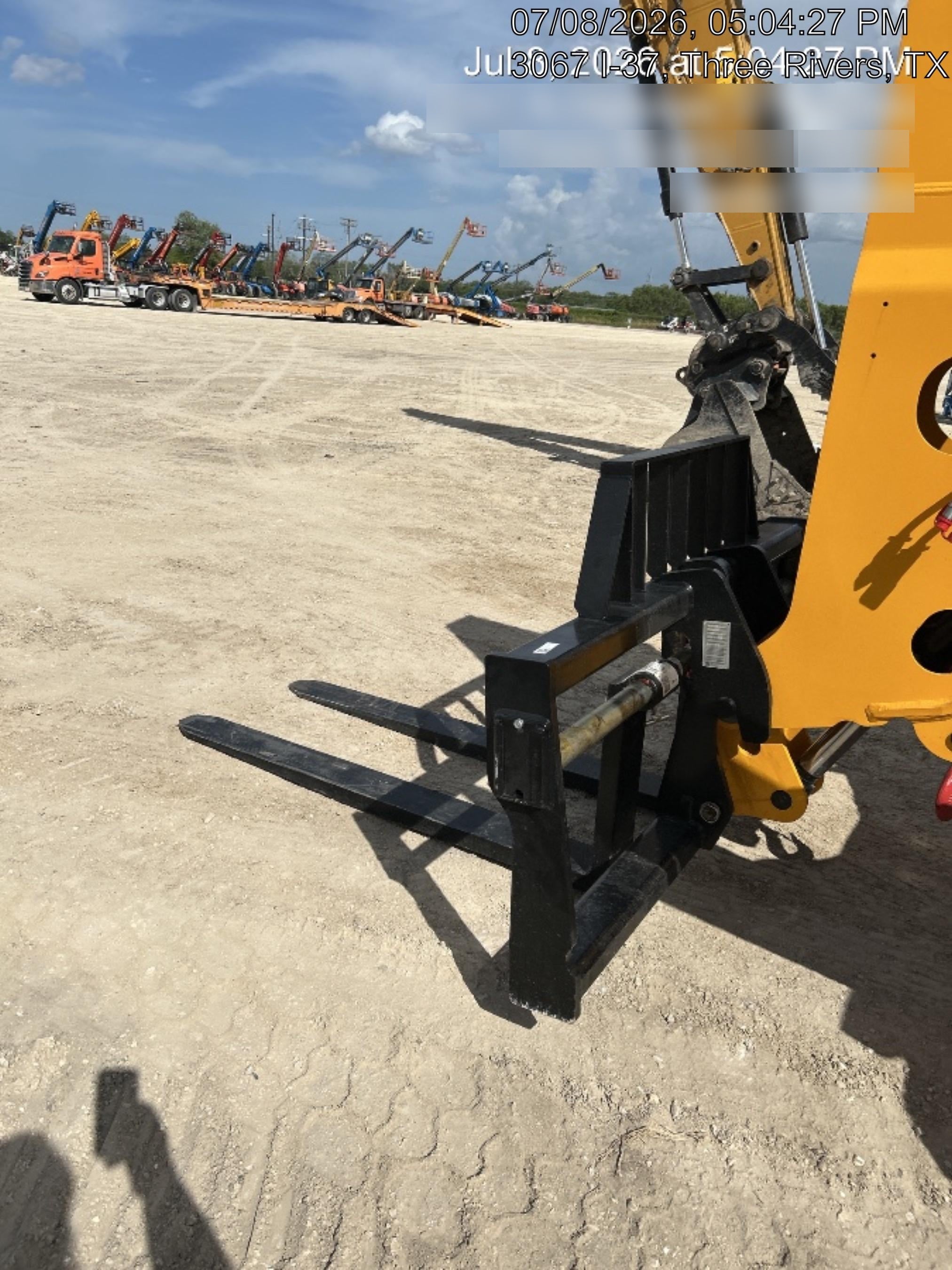 2026 JCB 512-56
