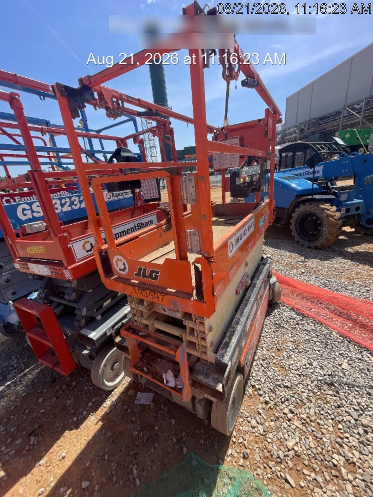 2021 JLG ES1932