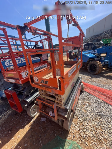 2021 JLG ES1932