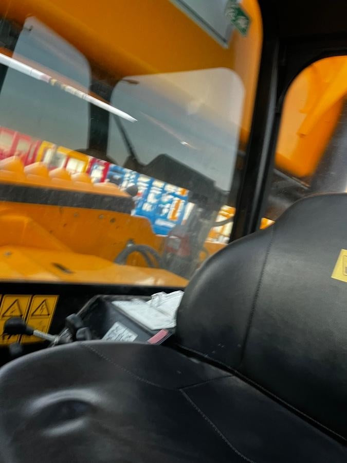 2021 JCB 514-56