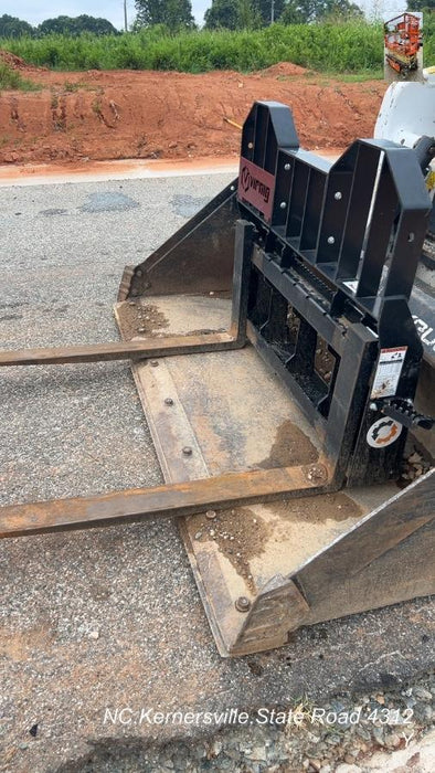 2025 VIRNIG 48" Pallet Forks - Virnig