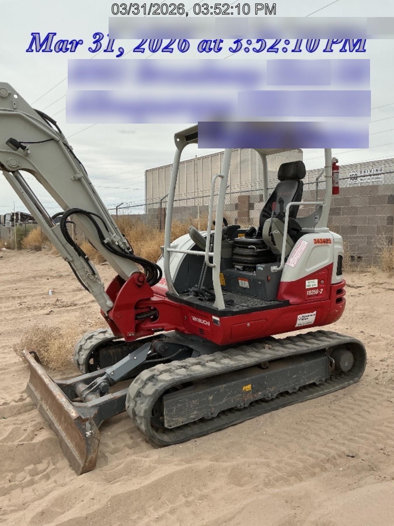 2023 TAKEUCHI TB250-2R