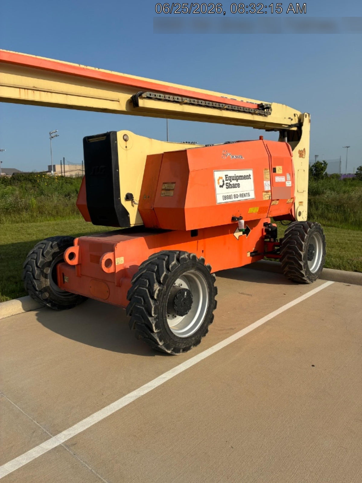 2019 JLG 800AJ