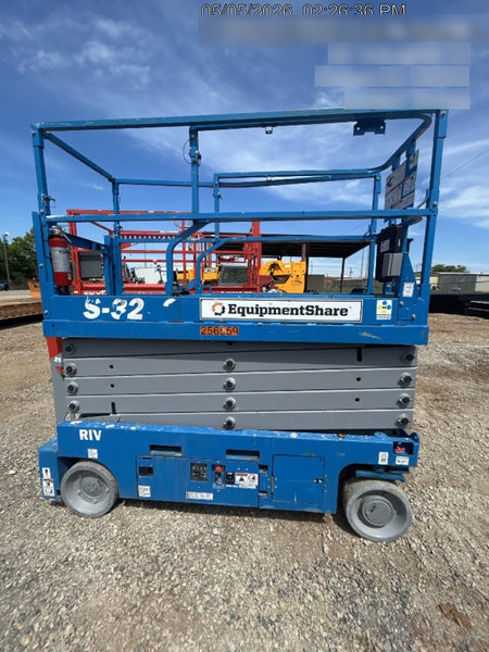 2022 GENIE GS-3232