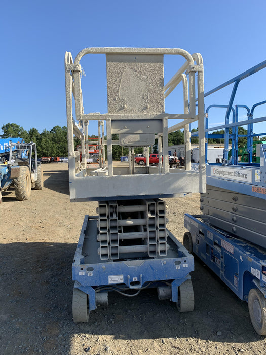 2020 Genie GS-3246 Standard, Folding full height swing gate