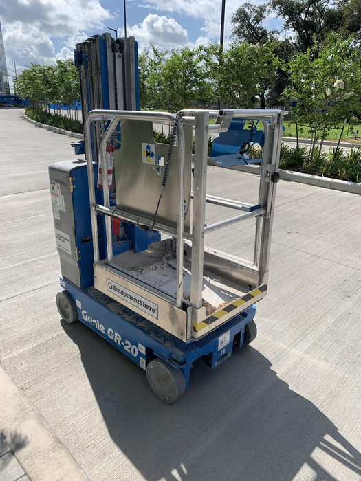2021 GENIE GR-20