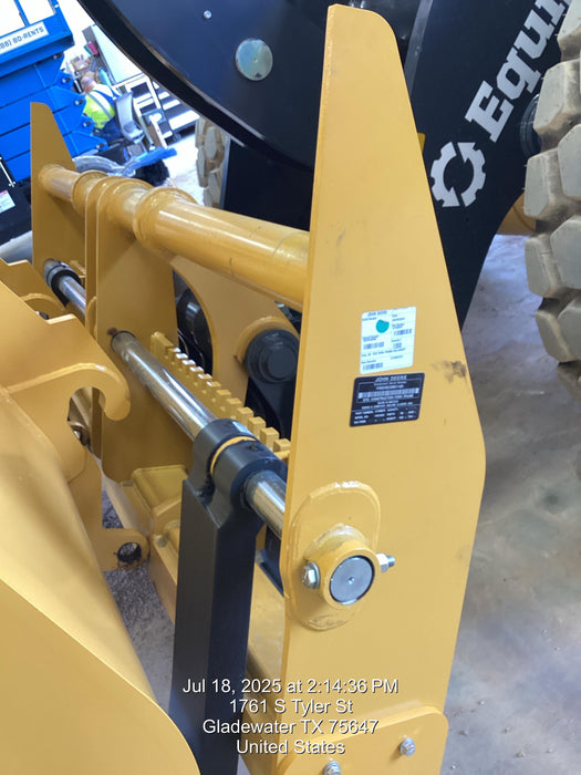 2025 JOHN DEERE 96" Loader Fork Carriage - John Deere