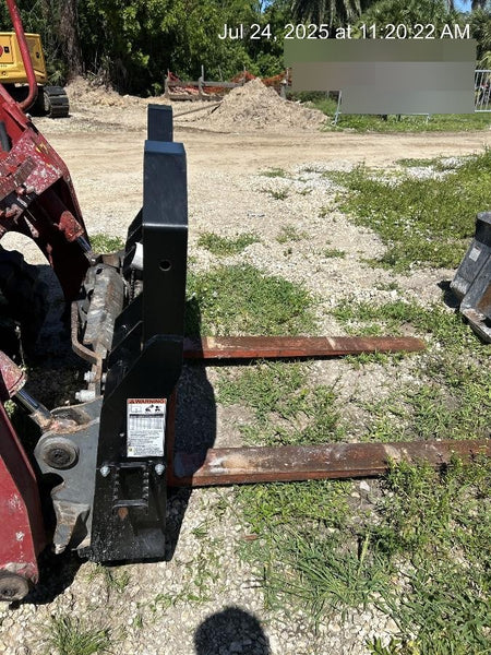 2025 VIRNIG 72" Pallet Forks - Virnig