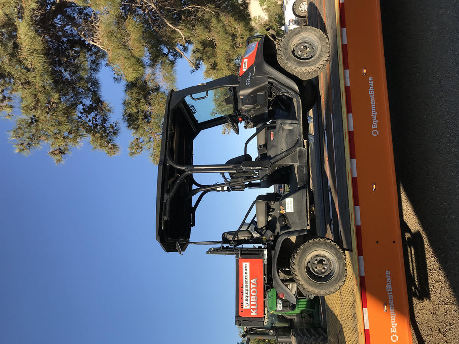 2019 Kubota RTV-X1140W-H 4wd Utility Cart, LED Strobe, Windshield Tempered Glass, Plastic Canopy, Wire Harness Kit, Backup Alarm