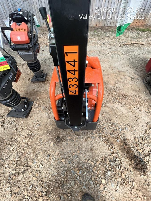 2024 HUSQVARNA LT6005