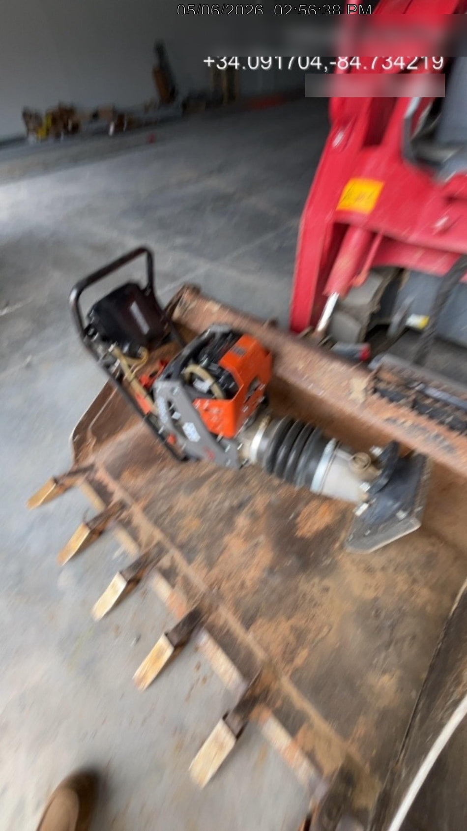 2024 HUSQVARNA LT6005