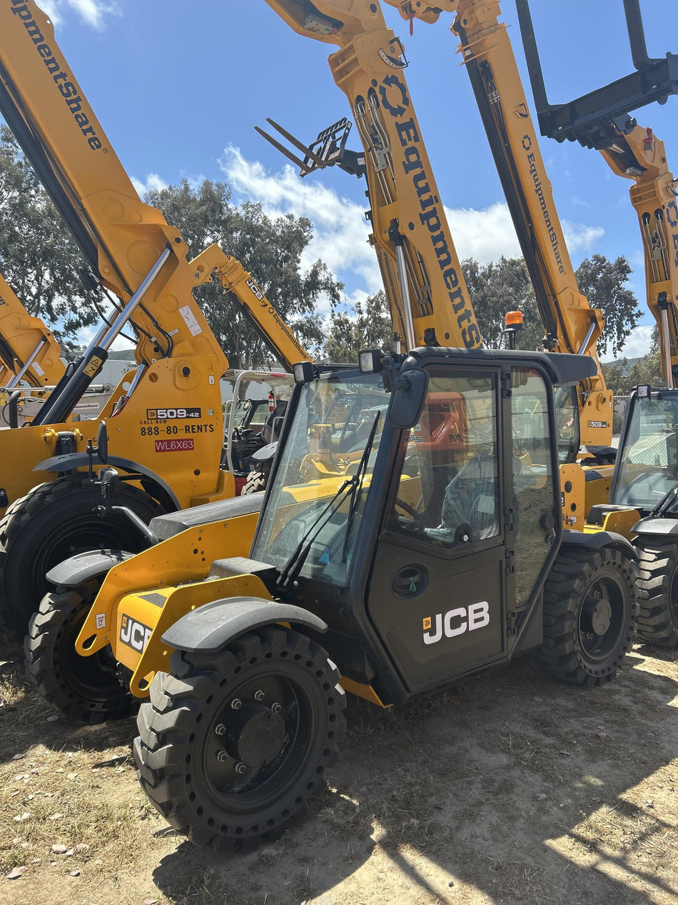 2025 JCB 505-20TC