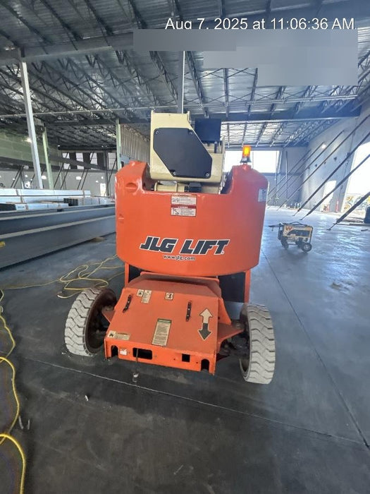 2019 JLG E400AJPN
