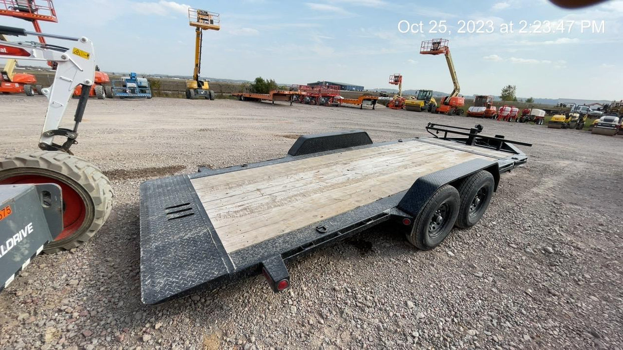 2022 LOADTRAIL Tilt-Deck Rental Trailer