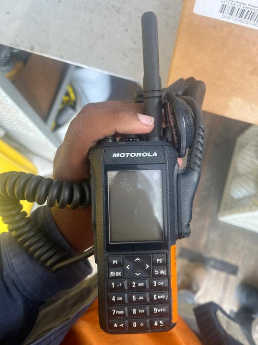 2024 MOTOROLA R7 DISPLAY