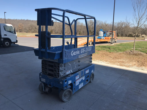 2018 Genie GS-1930 Genie GS-1930 w/Fixed Rail, Chain Entry