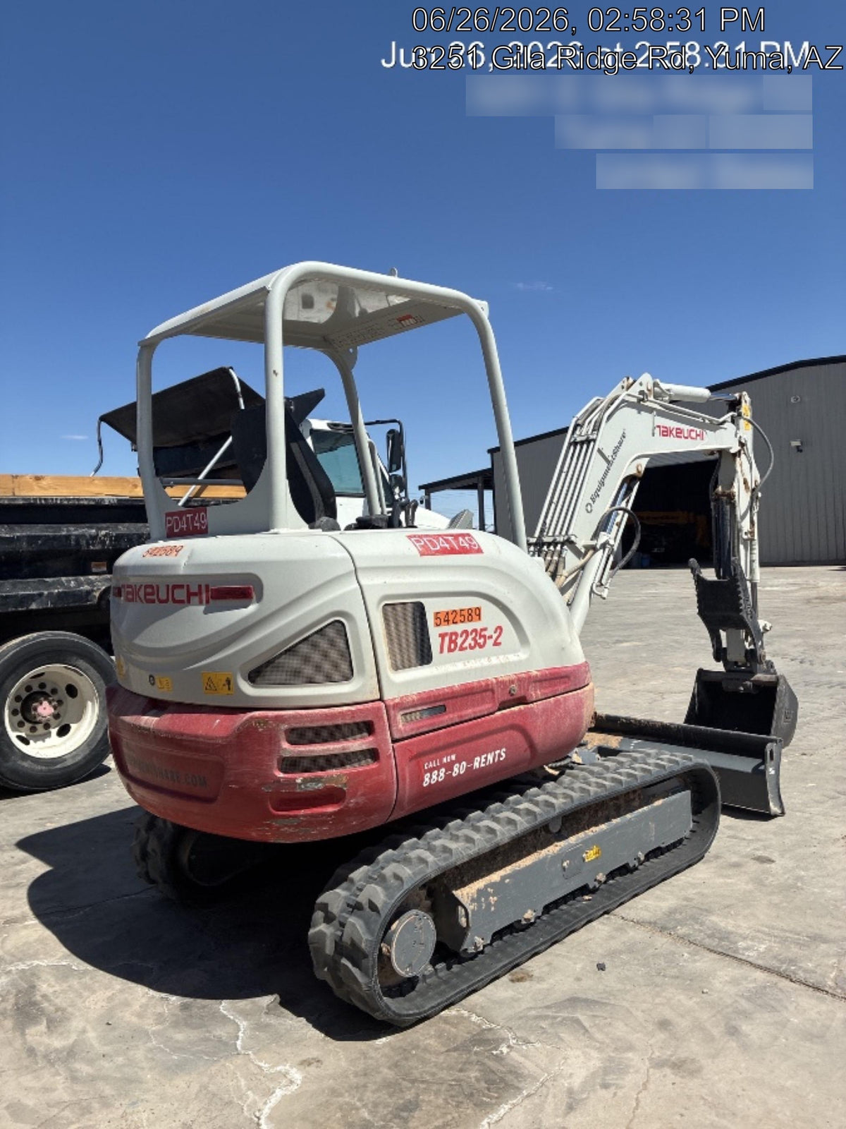 2025 TAKEUCHI TB235-2R
