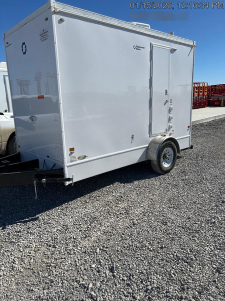 2025 PORTABLE RESTROOM TRAILER RRAV258741
