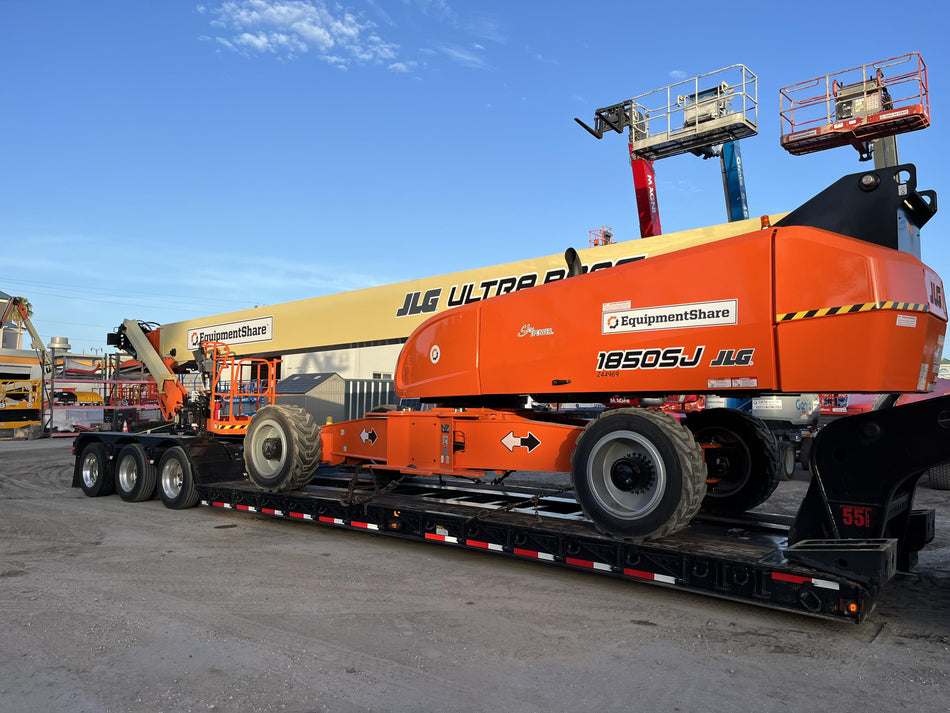 2022 JLG 1850SJ