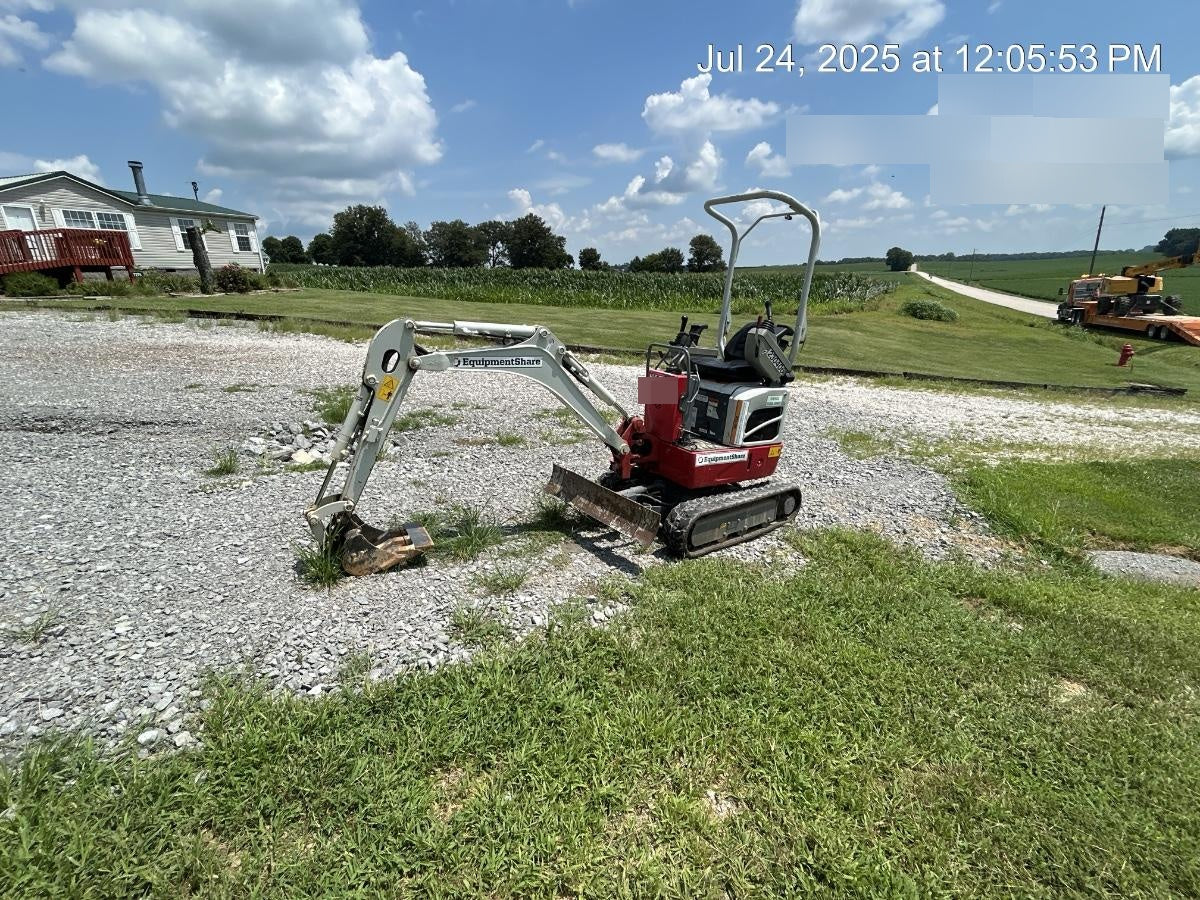 2022 TAKEUCHI TB210R