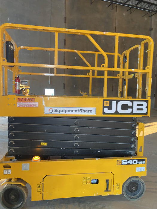2021 JCB S4046E