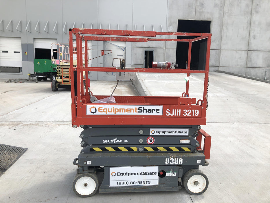 2018 SKYJACK SJIII-3219