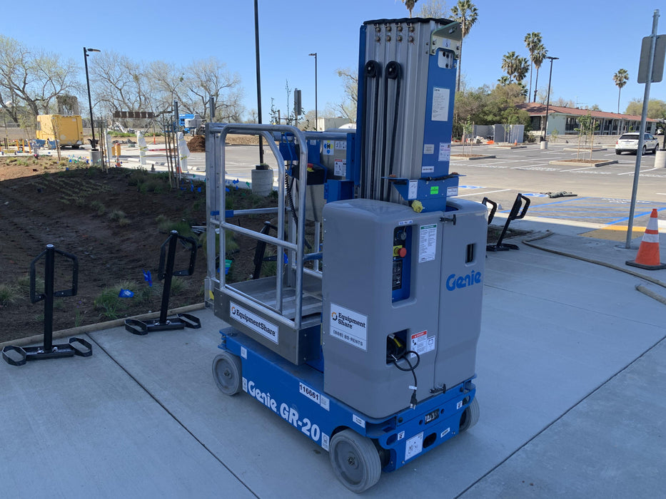 2020 GENIE GR-20