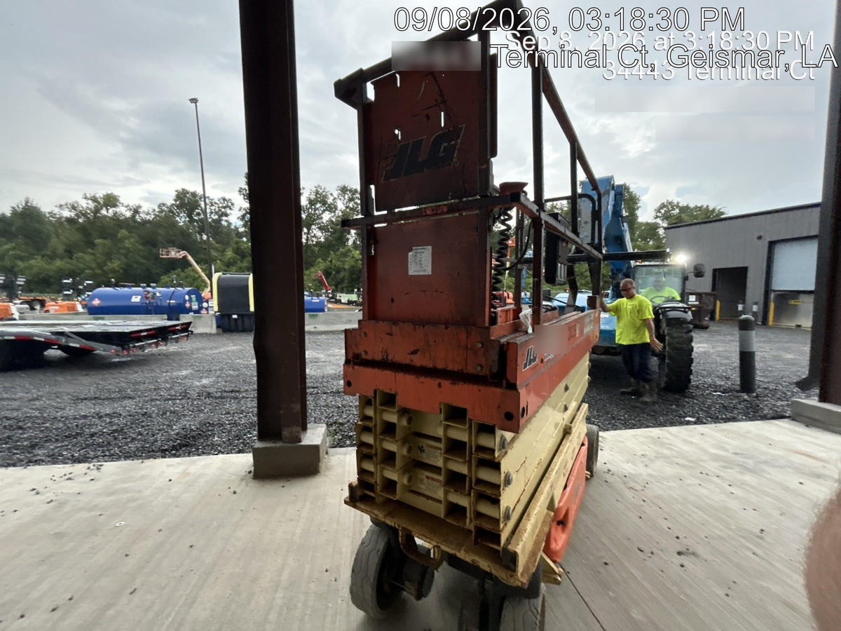 2016 JLG 2632ES