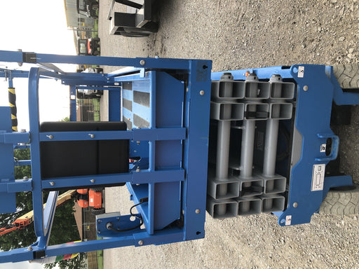2019 Genie GS-2632 Folding rails with half height swing gate
