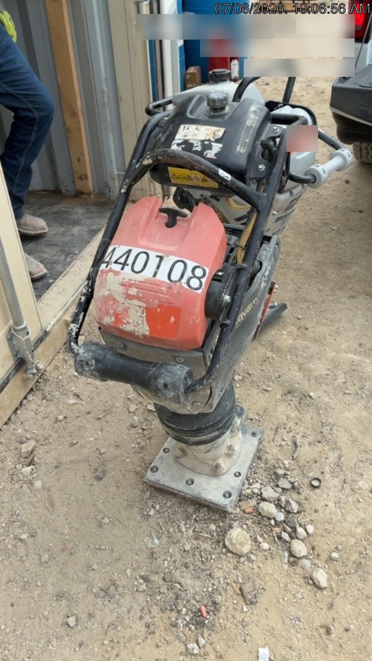 2024 HUSQVARNA LT6005