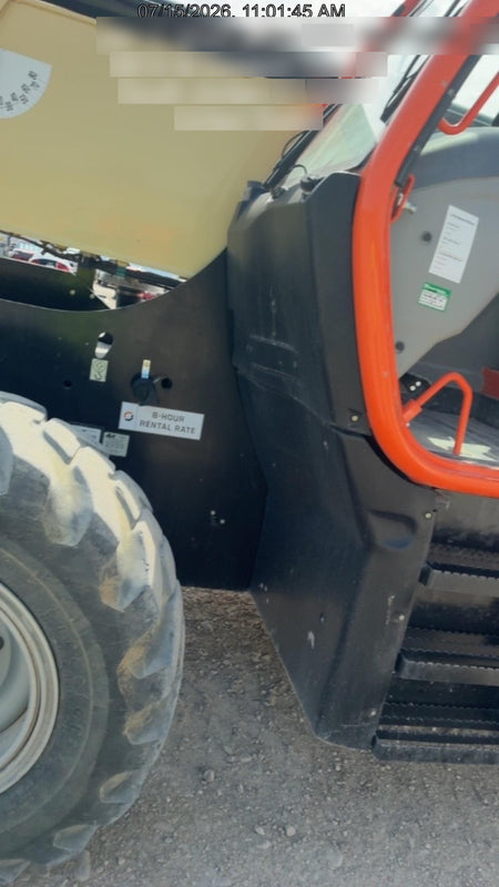 2022 JLG 1075